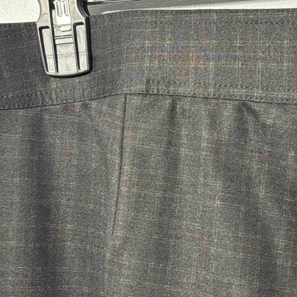 Emaline Pants Pull On Checked Straight Leg Stretch in Size 22W NWT - Picture 12 of 15